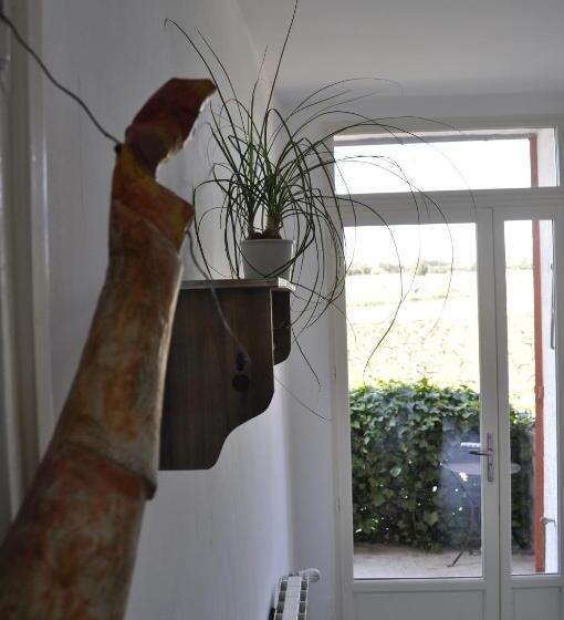 تختخواب و صبحانه Le Mas De Plein Pagnier