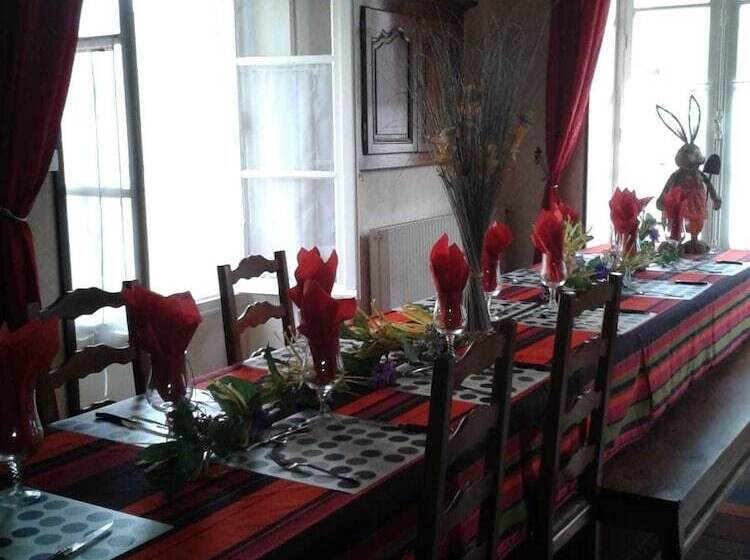 ベッドアンドブレックファースト Le Puits Fortifié