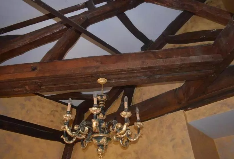 Aamiaismajoitus (B&B) Lit En Loire