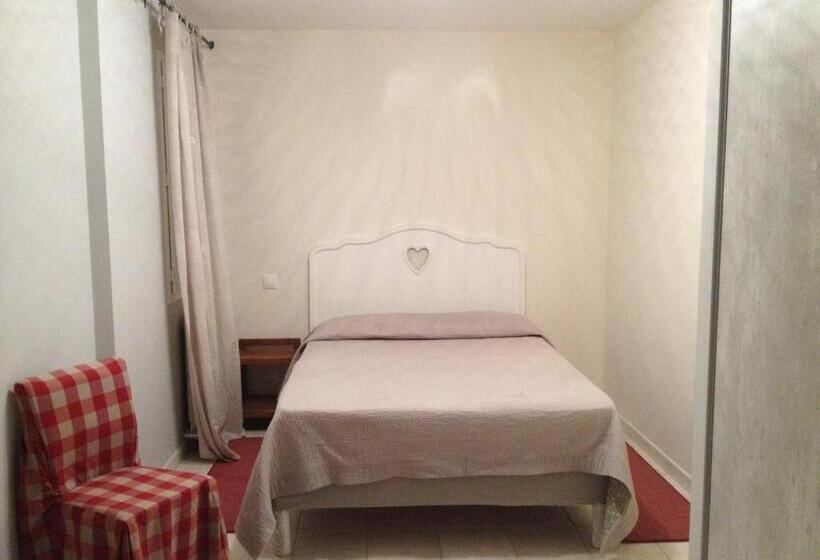 مبيت وإفطار Logis Du Comte