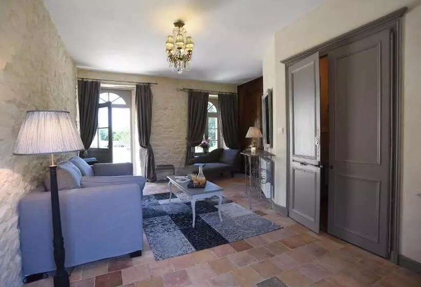 Aamiaismajoitus (B&B) Manoir De La Villeneuve