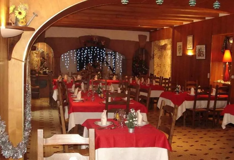 ホテル Auberge Aux Portes De Conques
