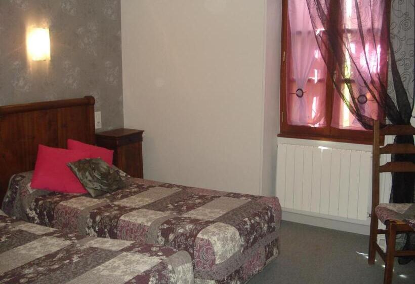 호텔 Auberge Aux Portes De Conques