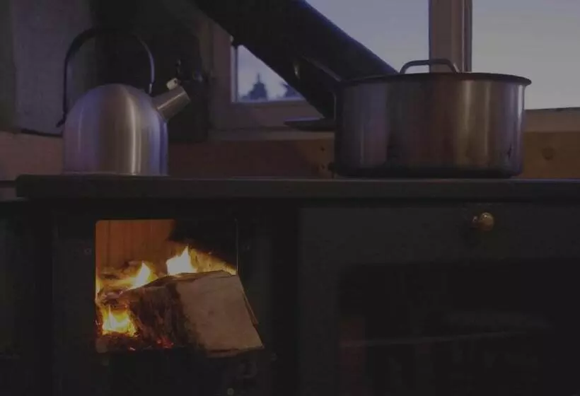 Hotelli Auberge Du Virage
