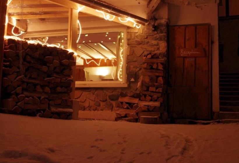 בית מלון כפרי Auberge Du Virage