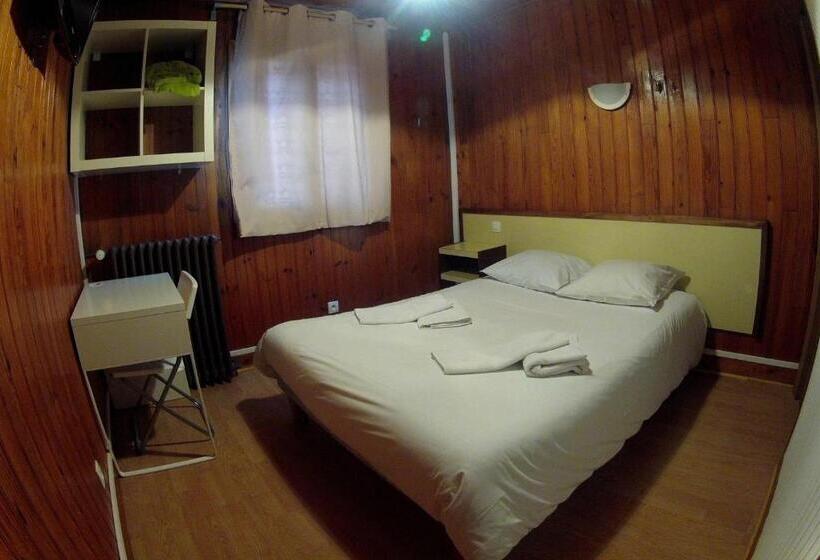 בית מלון כפרי Auberge Du Virage