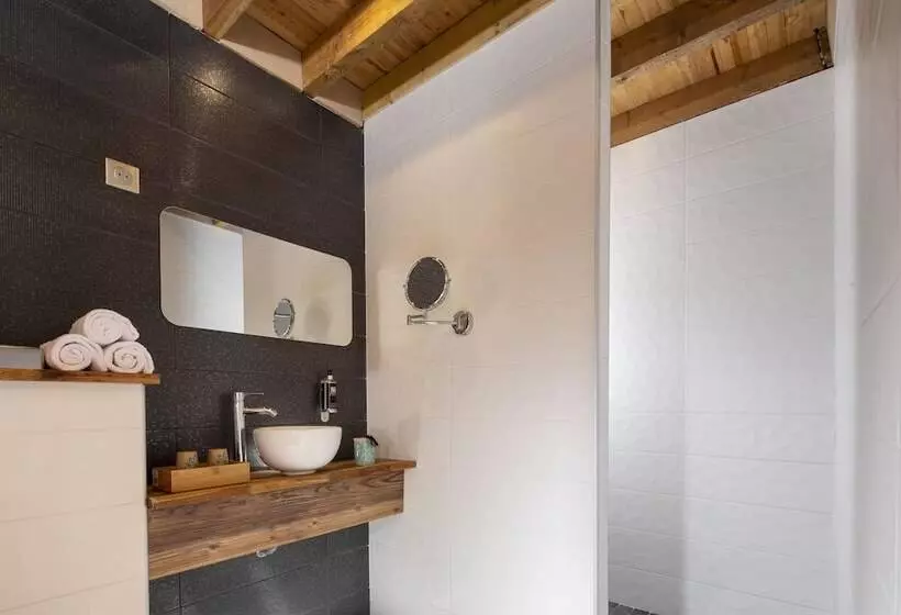 Hotel Cocoon Inn