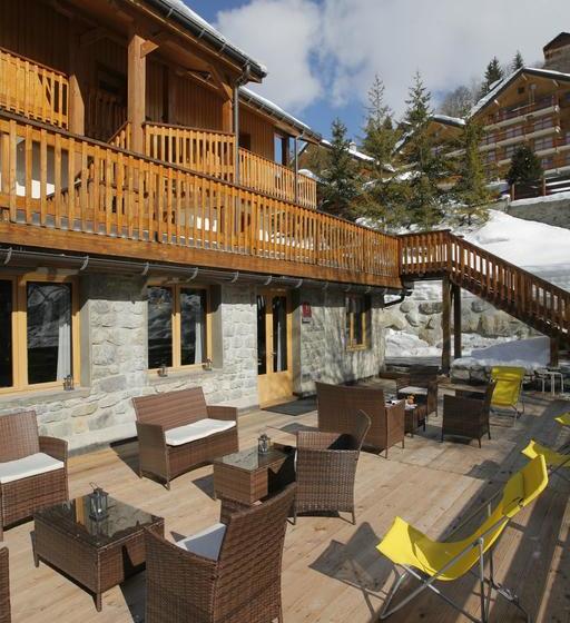 Отель Hôtel Le Génépi