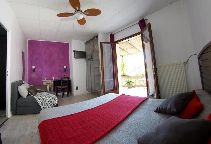 فندق Hôtel Les Orangers