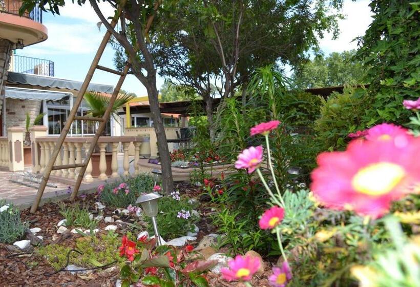 בית מלון כפרי Hôtel Restaurant Mon Auberge