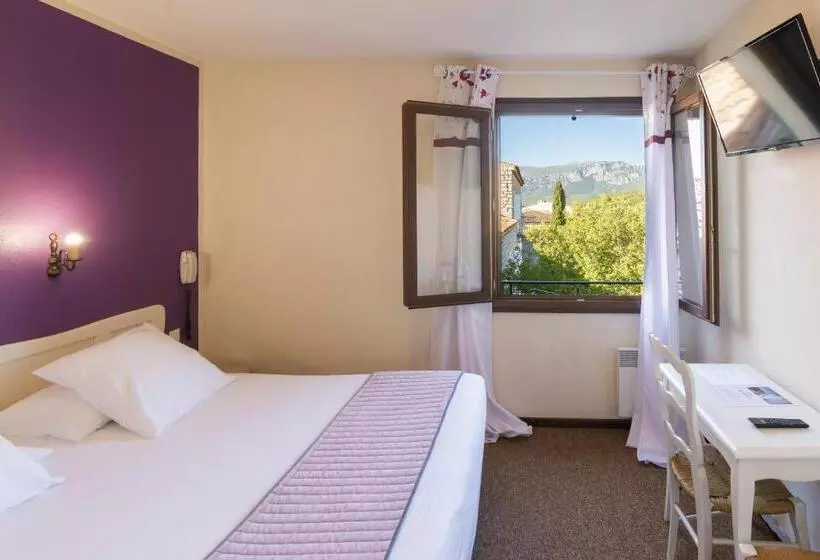 Hotelli Hôtel Sainte Anne