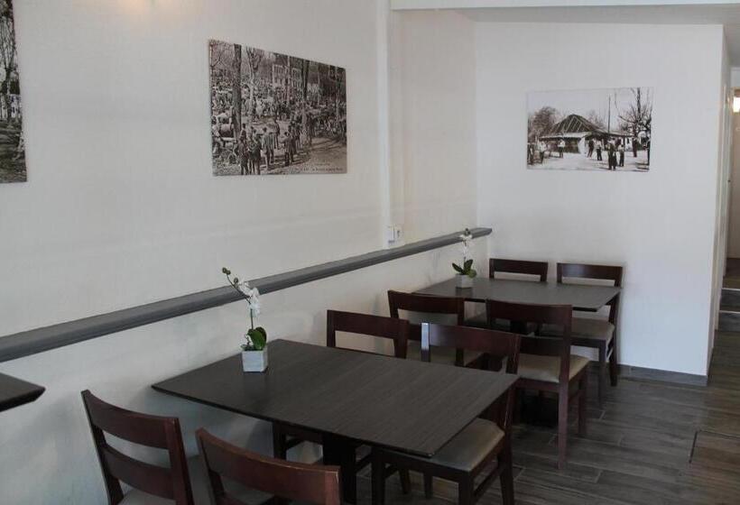 ホテル La Hourquie Café