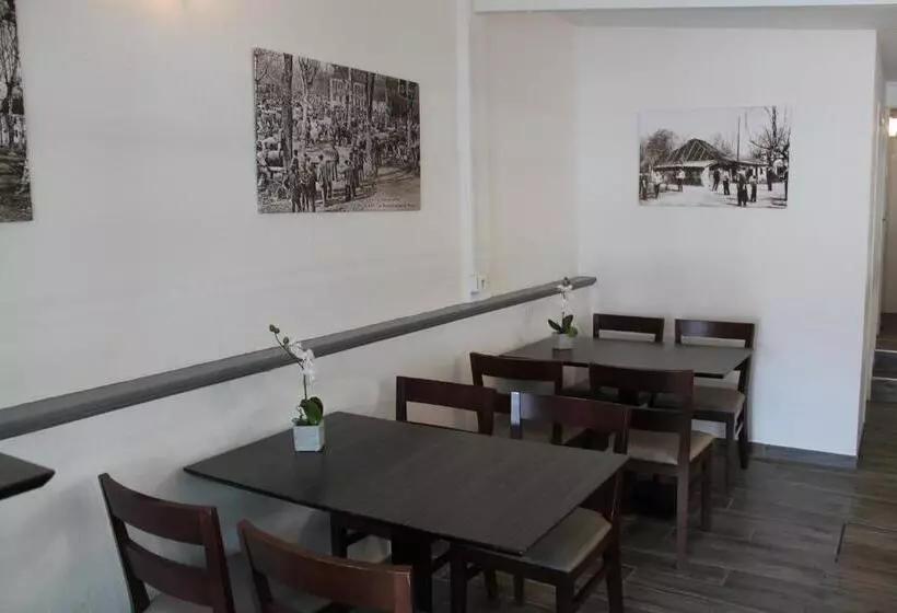 ホテル La Hourquie Café