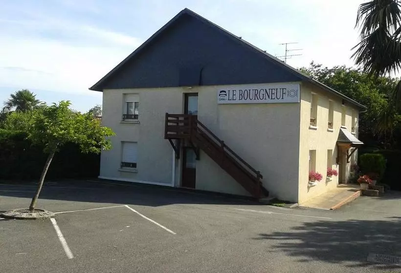 Hotelli Restaurant Le Bourgneuf