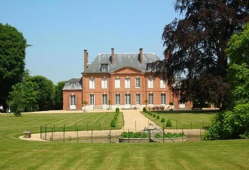ベッドアンドブレックファースト Chateau D  Emalleville