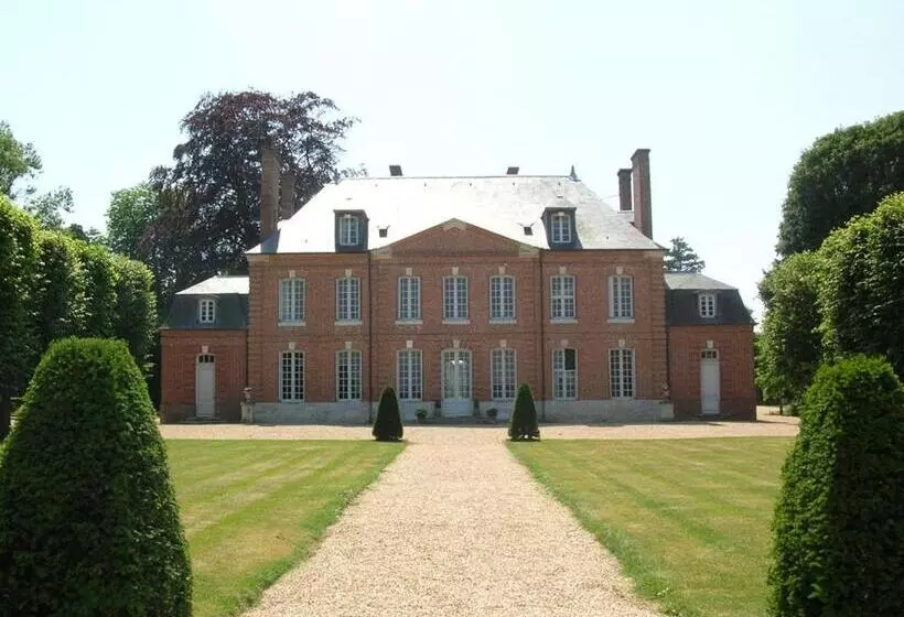 ベッドアンドブレックファースト Chateau D  Emalleville