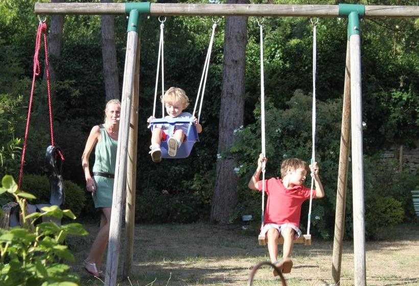 تختخواب و صبحانه Côté Jardin Chambres D Hôtes