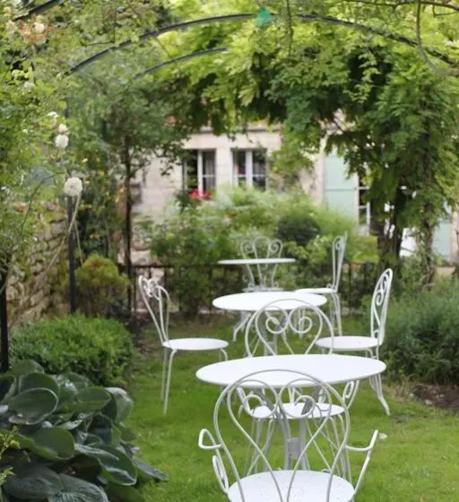 تختخواب و صبحانه Côté Jardin   Chambres D Hôtes