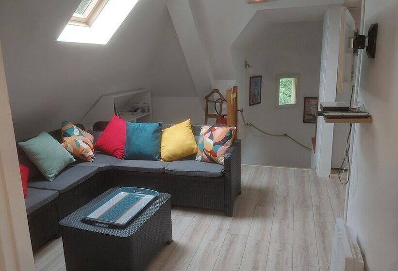 مبيت وإفطار Domaine De Lesvaniel