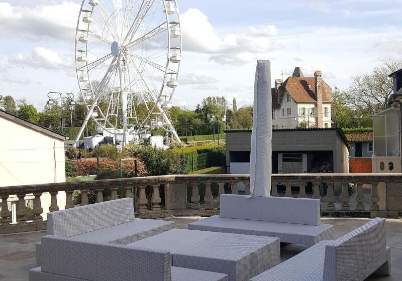 Bed and Breakfast Le Castel Guesthouse