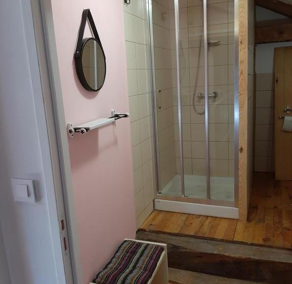 민박 Le Marconnès