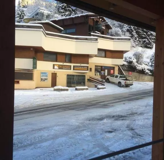 هتل Chalet Hôtel Du Borderan