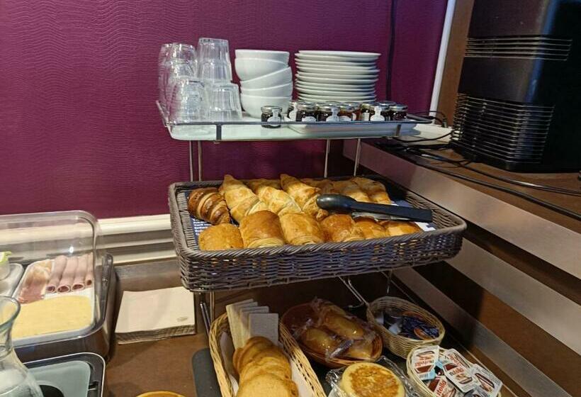 בית מלון כפרי Contact Hôtel Du Relais Thouars