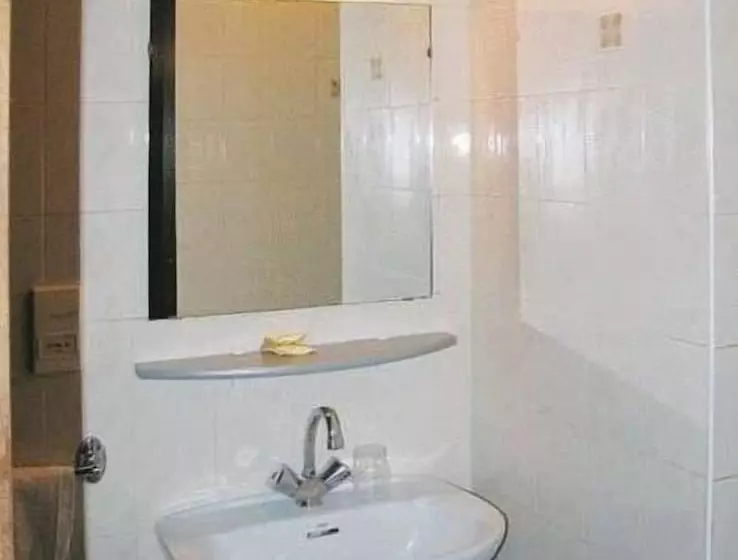 هتل De La Place