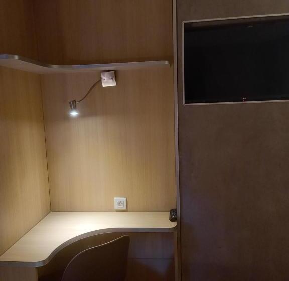 ホテル Green Hôtels Orléans Nord Saran