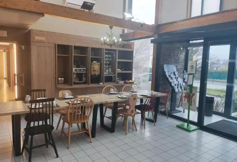 هتل Green Hôtels Orléans Nord Saran