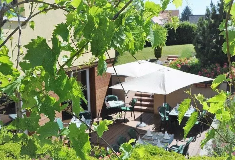 ホテル Hôtel Aux Chants Des Oiseaux