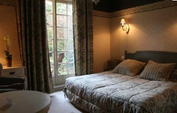 هتل Hôtel Beatus
