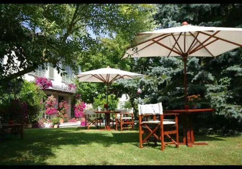 هتل Hôtel Beatus