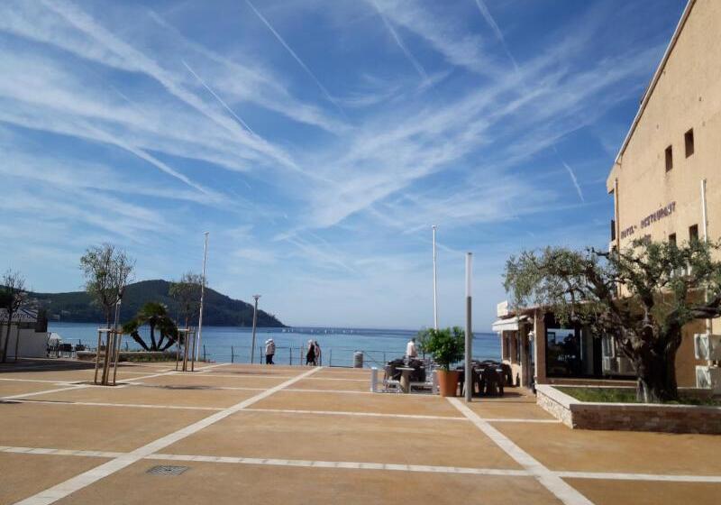 ホテル Hôtel Chanteplage