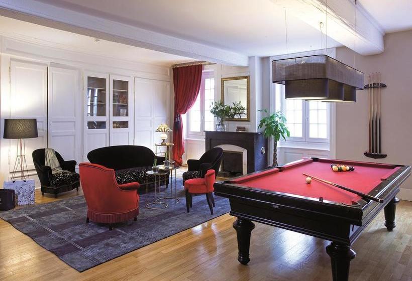 فندق Hôtel Le Griffon D'or