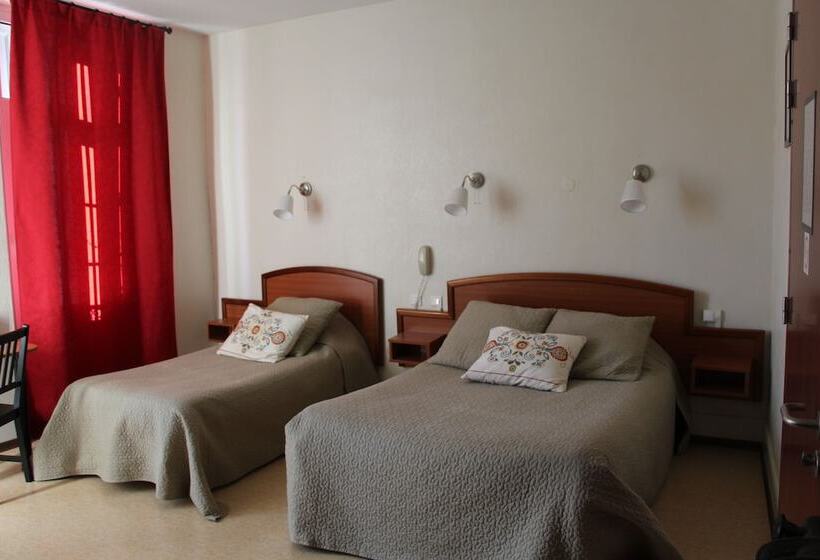 Отель Hôtel Le Luxembourg