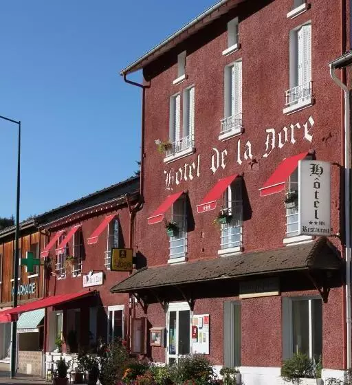 Hotelli Logis Hôtel Restaurant De La Dore
