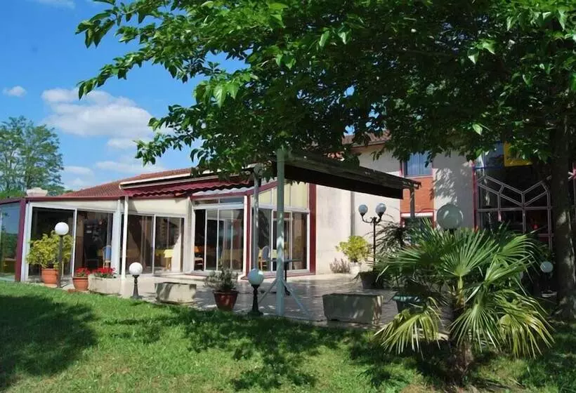 Hotelli Hôtel Restaurant Du Lac
