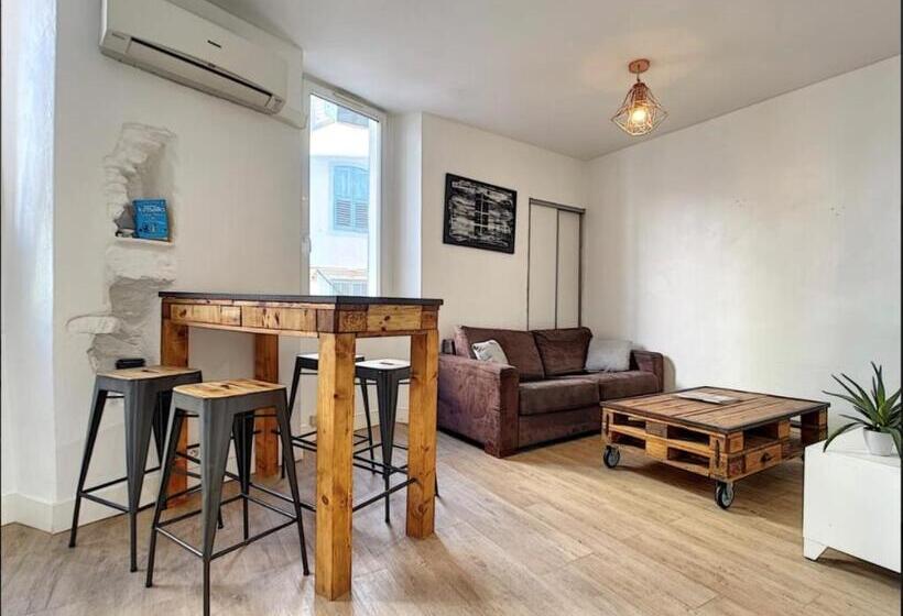 ホテル Jardin Croisette