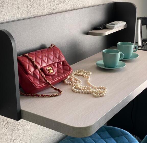 ホテル Jardin Croisette