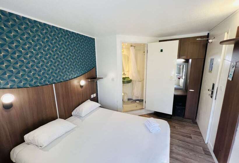 فندق Kyriad Direct Val De Reuil