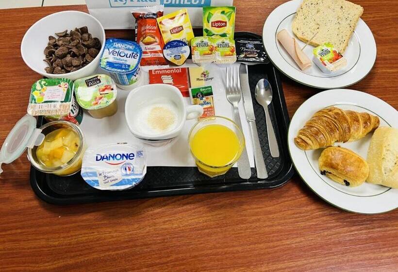 فندق Kyriad Direct Val De Reuil