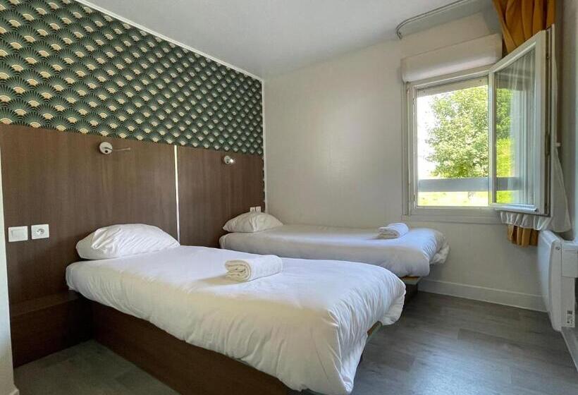 فندق Kyriad Direct Val De Reuil