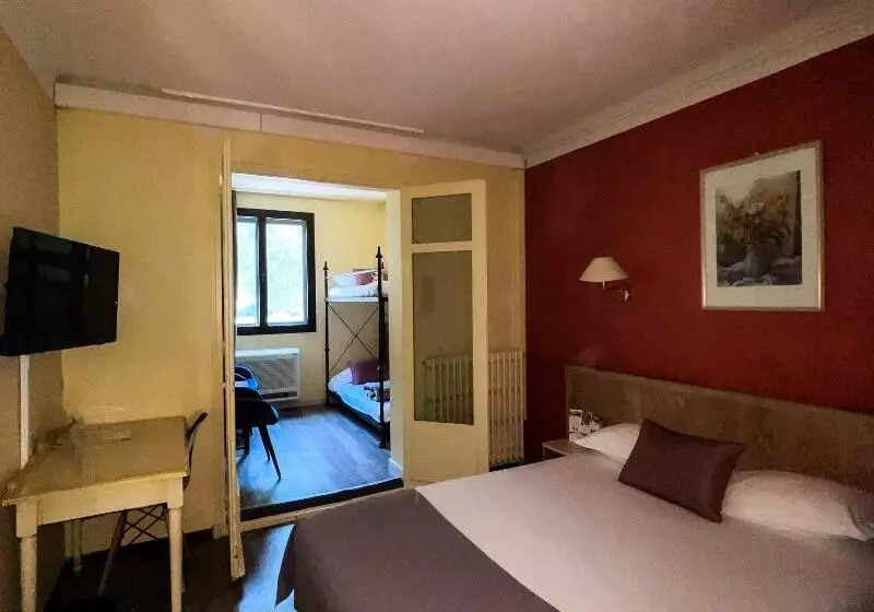 Logis Hotel & Restaurant L Etape Bouc Bel Air   Gardanne