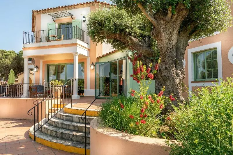 Hotelli La Romarine