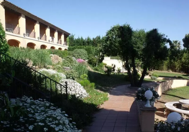 Hotelli La Romarine