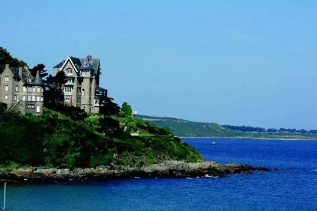 ホテル Le Manoir Du Sphinx