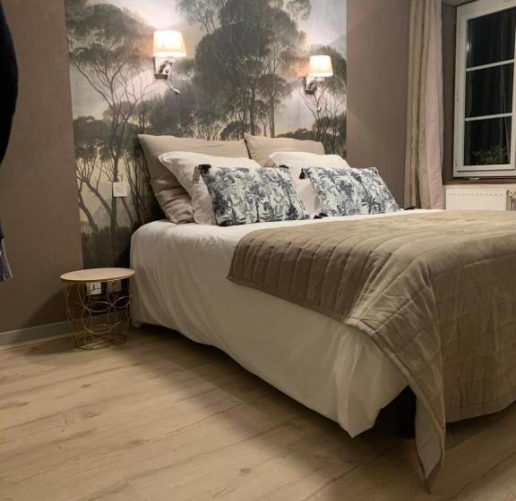 ホテル Manoir De Rigourdaine