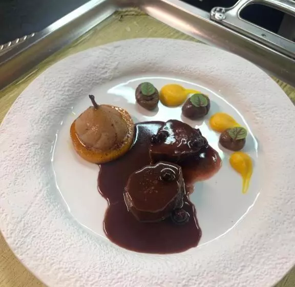 Hotelli Restaurant Chartron