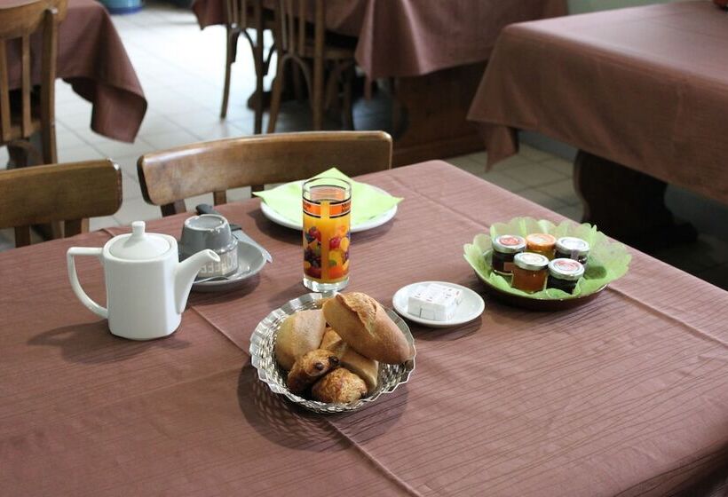 בית מלון כפרי Logis Hôtel Restaurant De La Dore